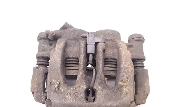 Mercedes-Benz Sprinter W906 Front brake caliper