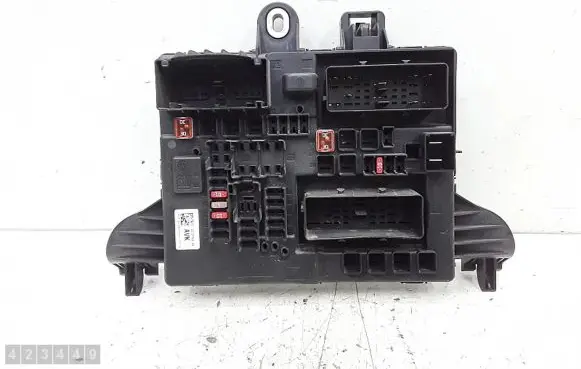 Opel Insignia A Fuse module 2273776803 544949969