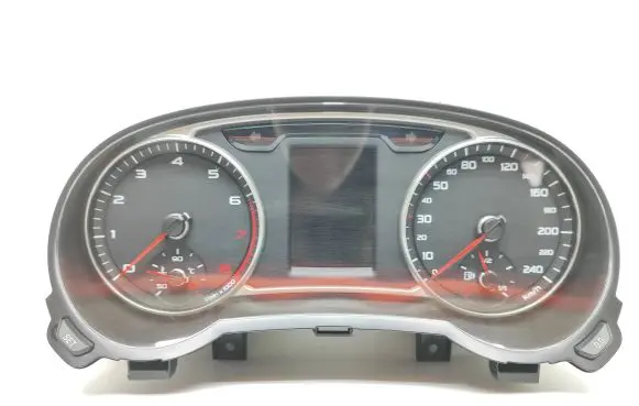 Audi A1 Speedometer (instrument cluster) 8XA920930D A2C53325382 A2C53331519
