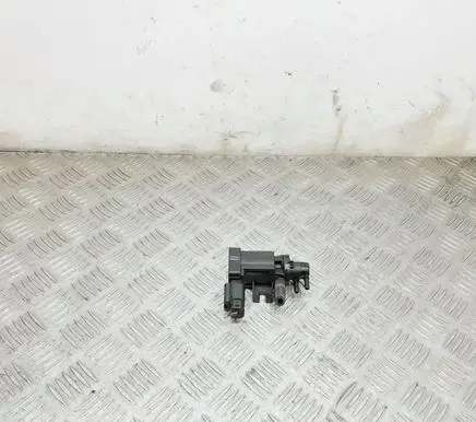 Citroen C4 I Picasso Turbo solenoid valve 9652570180