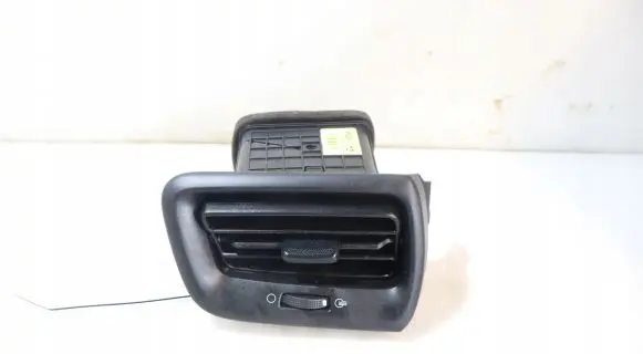 KIA Rio Dashboard side air vent grill/cover trim