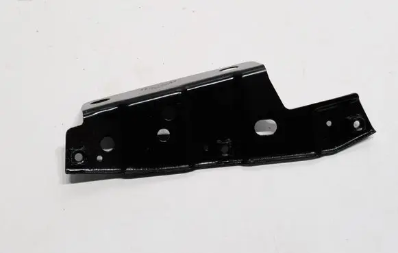Audi A3 8Y Fender mounting bracket 8Y0821091A