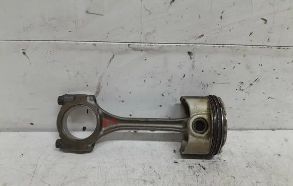 Toyota Aygo AB40 Piston 40040