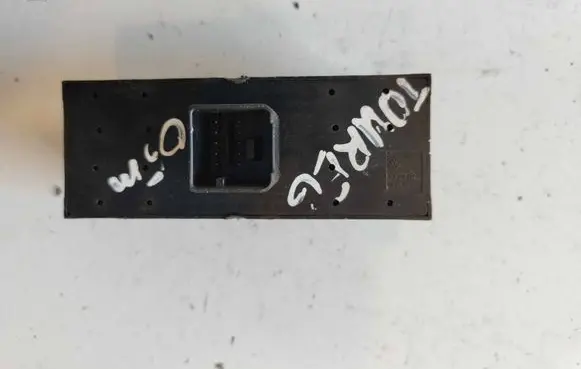 Volkswagen Touareg I Electric window control switch 7L6959857