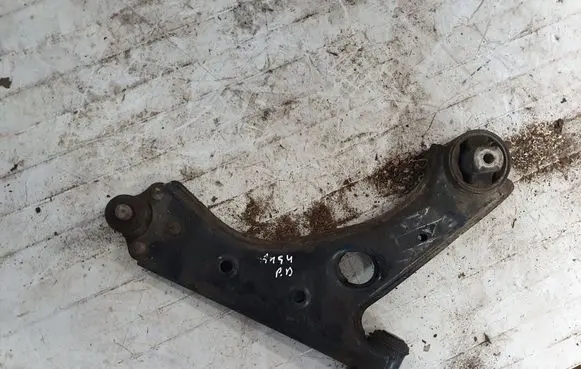 Fiat Grande Punto Front lower control arm/wishbone NOCODE