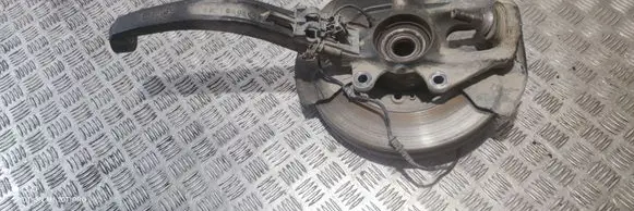 Mercedes-Benz ML W164 Front wheel hub 02060642