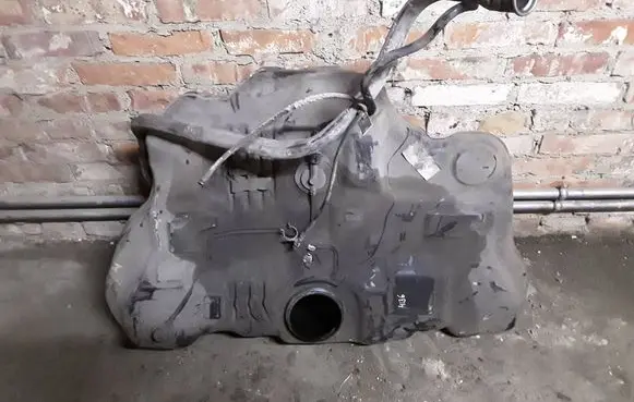 Ford Galaxy Fuel tank 7g919002eb