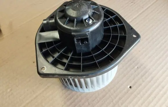 Nissan Note (E11) Heater fan/blower 7802A216