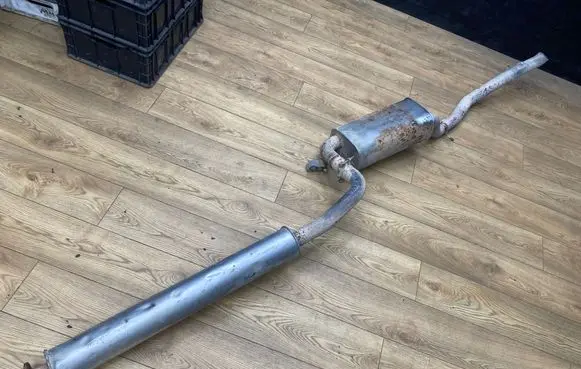 Volvo V50 Muffler/silencer 221713 232532 30678603A
