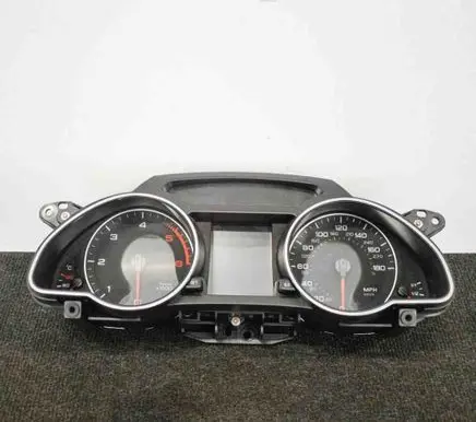 Audi A5 8T 8F Speedometer (instrument cluster) 8T0920983B