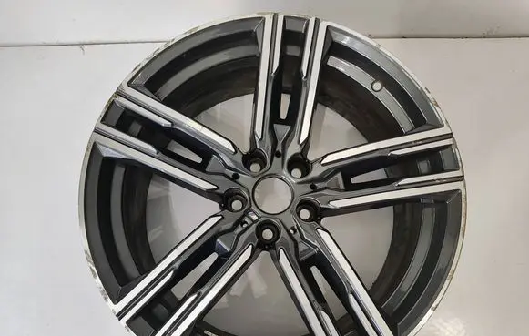 BMW 8 G14 R19 alloy rim 8090019