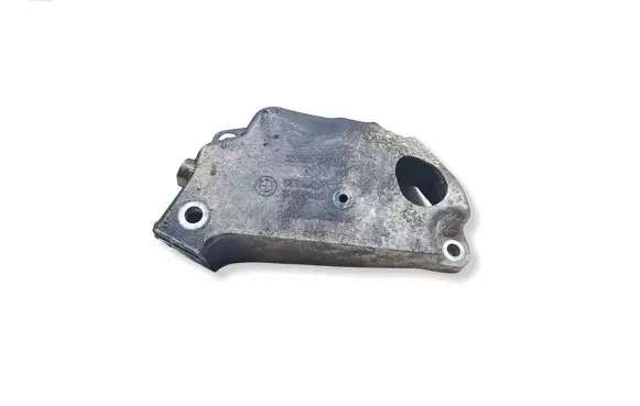 BMW 5 F10 F11 Engine mounting bracket 6781247