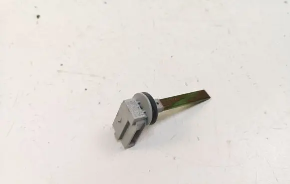Audi A4 S4 B7 8E 8H Interior temperature sensor 4B0820539