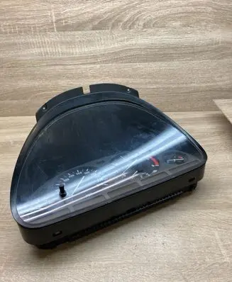 BMW 5 E39 Speedometer (instrument cluster) 8381198