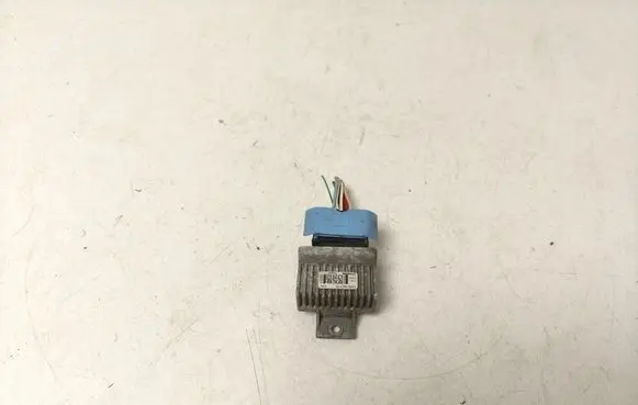 Renault Kadjar Glow plug pre-heat relay 110678071R