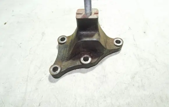 Jaguar X-Type Gearbox mounting bracket 3S717M125AB
