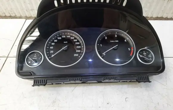 BMW 5 GT F07 Speedometer (instrument cluster) 9249347 9220862