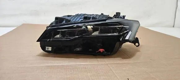 Peugeot 308 Headlight/headlamp 98596621 0051270999AC 0456M355
