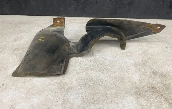 Volvo XC90 Front underbody cover/under tray 08620992