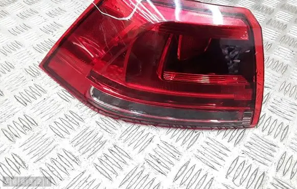 Volkswagen Golf VII Rear/tail lights 5GM945095B