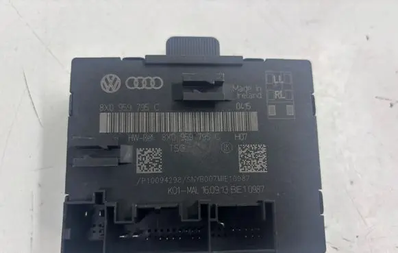 Audi Q3 8U Door control unit/module 8X0959795C