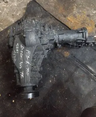 Mercedes-Benz R W251 Front differential 4460310034