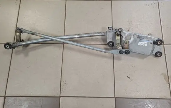 Volkswagen Touareg I Front wiper linkage 7L0955023L