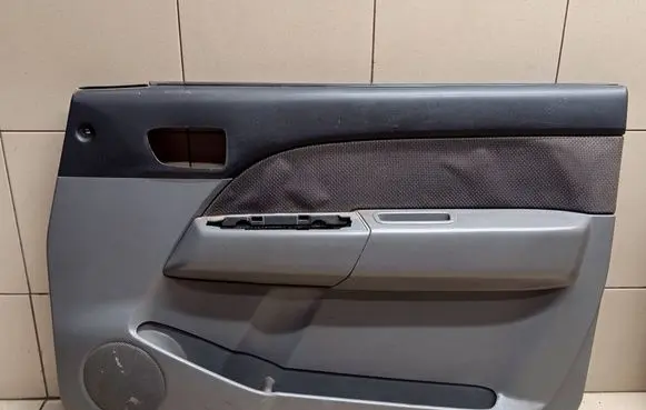 Ford Ranger Front door card panel trim UR566843X