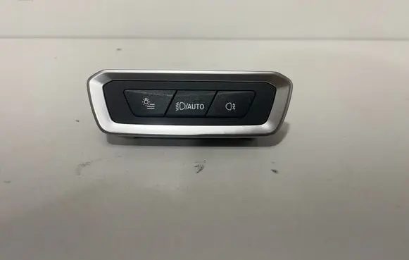 BMW X7 G07 Light switch 5A71546