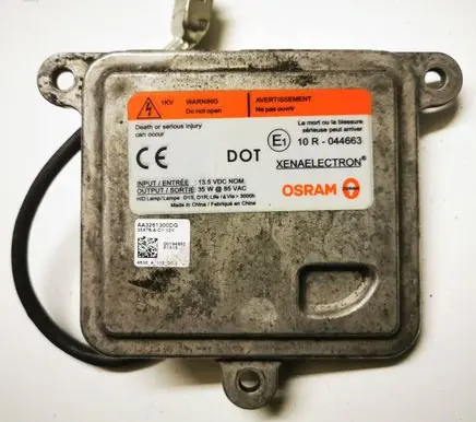 Hyundai Genesis Headlight ballast module Xenon 35XT6AD1 AA3261300DG