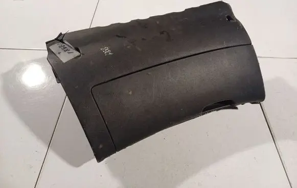 Skoda Octavia Mk2 (1Z) Glove box 0010111360041