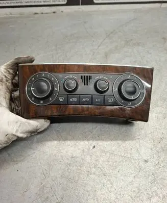 Mercedes-Benz C W203 Climate control unit A2038303485 F011500039