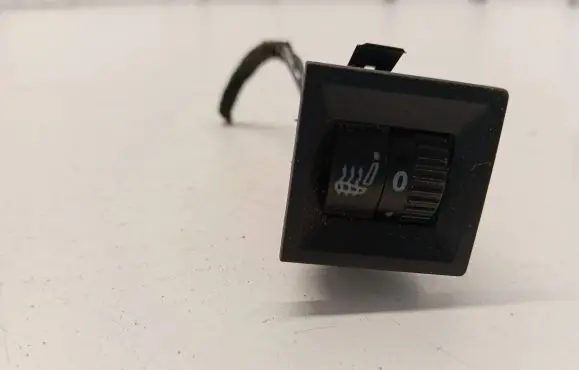 Volkswagen Transporter - Caravelle T5 Seat heating switch 7E0963568