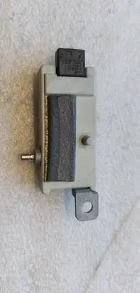 BMW X5 E53 Antenna control unit 837765801 21367510