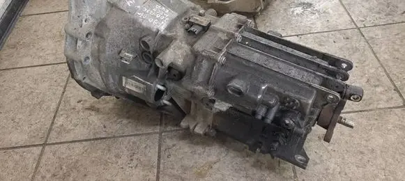 BMW 3 E90 E91 Manual 5 speed gearbox 21701000647 64381CAP