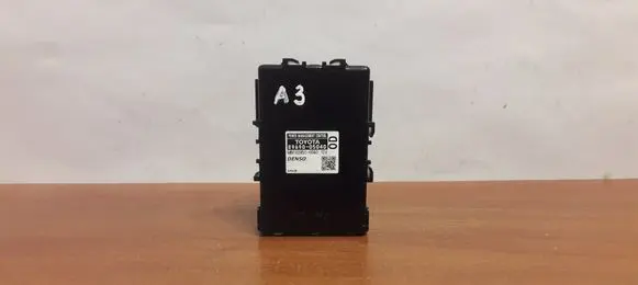 Toyota Avensis T270 Other devices MB1028500060 8969005040