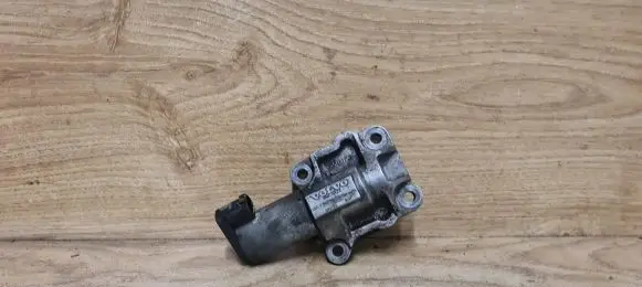 Volvo XC90 Camshaft vanos timing valve 8670422