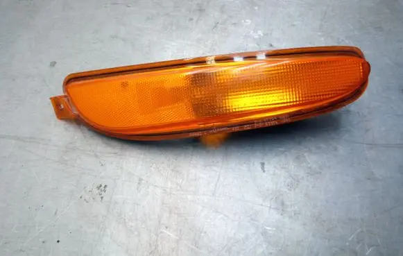 Chrysler 300M Front bumper turn signal CC4805138AB 4805140AB