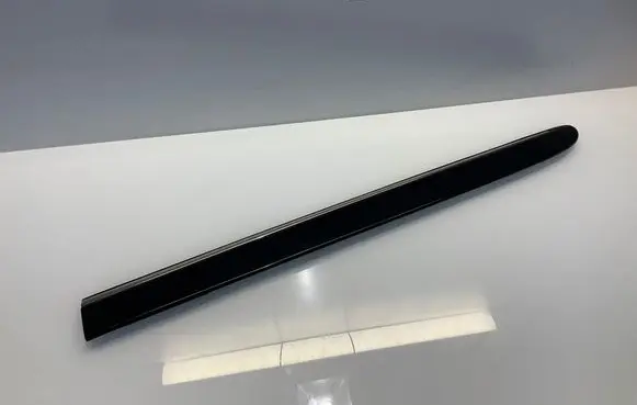 Mercedes-Benz E W211 Rear door trim (molding) A2116901362 2116901362