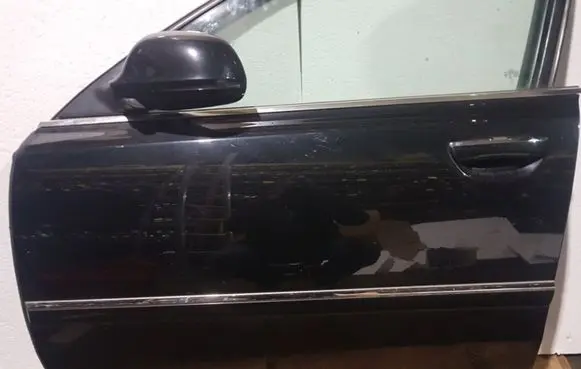 Audi A8 S8 D3 4E Front door