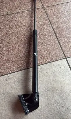 Peugeot 308 Tailgate/trunk strut/damper 9807899380