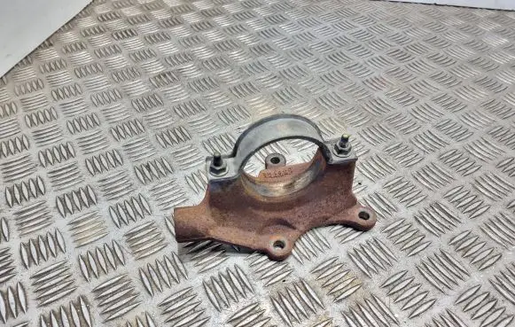 Ford S-MAX Driveshaft support bearing bracket Dg91kb
