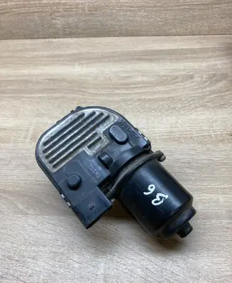 Volkswagen PASSAT B6 Wiper motor 3C1955419A