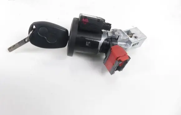 Renault Master III Ignition lock 8200405701F