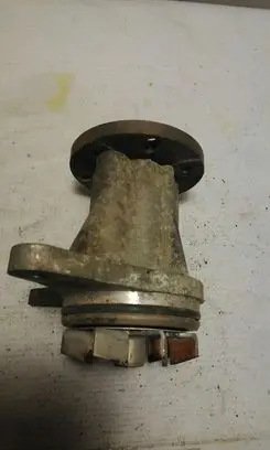 Peugeot 607 Water pump 4U308501AC