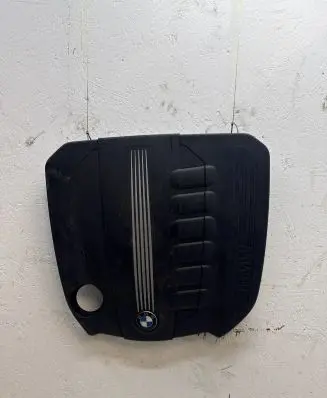 BMW 5 F10 F11 Engine cover (trim) 13717800575