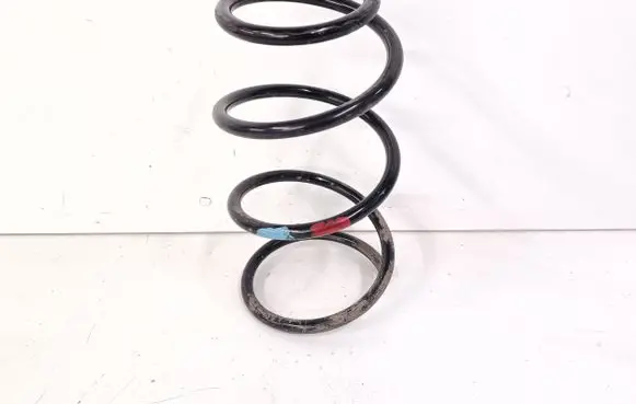 Toyota Prius (XW20) Front coil spring