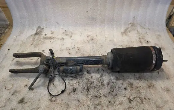 Mercedes-Benz ML W164 Front air suspension shock absorber 15140007693