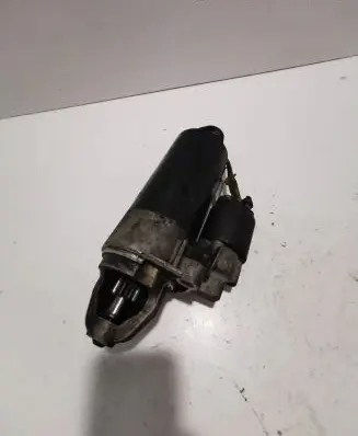 Audi A8 S8 D2 4D Starter motor 1005821723