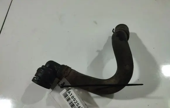 Skoda Superb B6 (3T) Engine coolant pipe/hose 